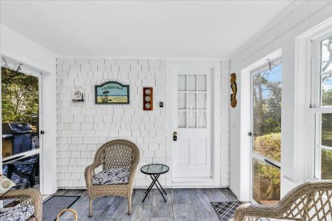 686 Queen Anne Road Harwich MA 02645