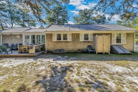 686 Queen Anne Road Harwich MA 02645