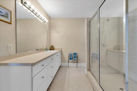 53 Pleasant Street Harwich MA 02646