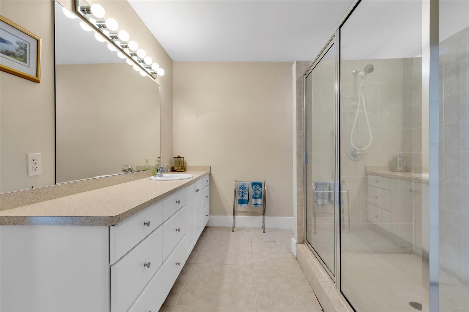 53 Pleasant Street Harwich MA 02646