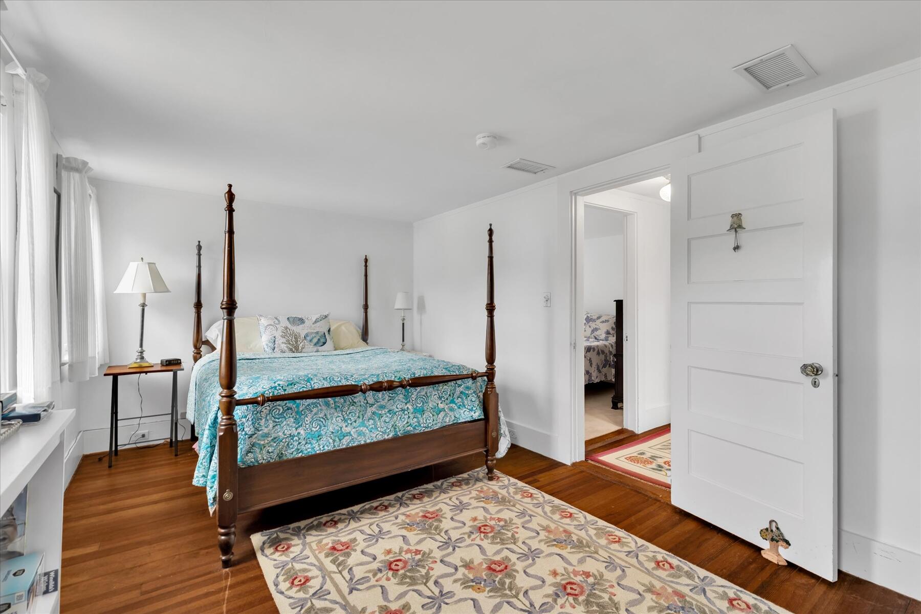 53 Pleasant Street Harwich MA 02646