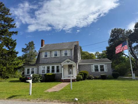 53 Pleasant Street Harwich MA 02646