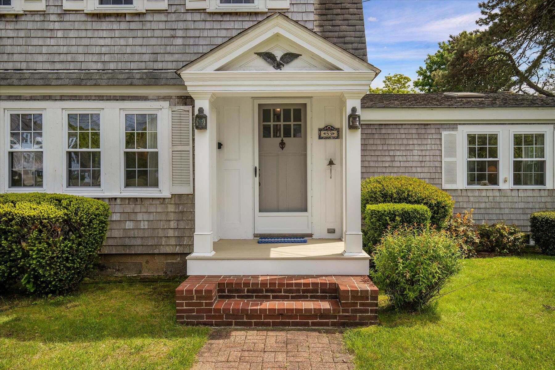 53 Pleasant Street Harwich MA 02646