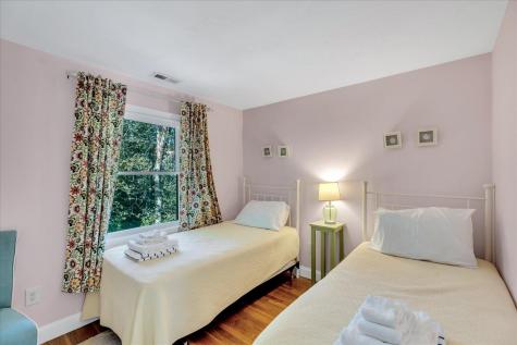 32 Birch Way Mashpee MA 02649
