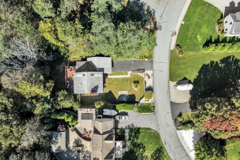32 Birch Way Mashpee MA 02649