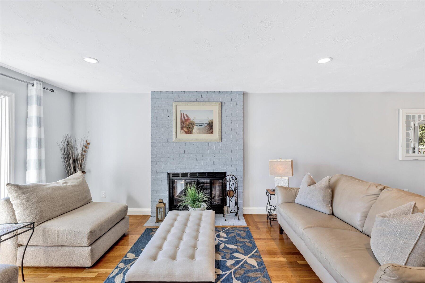 32 Birch Way Mashpee MA 02649