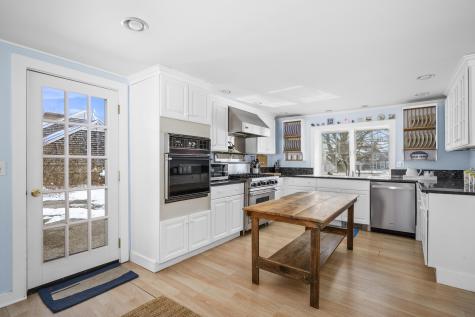 46 Washington Avenue Barnstable MA 02647