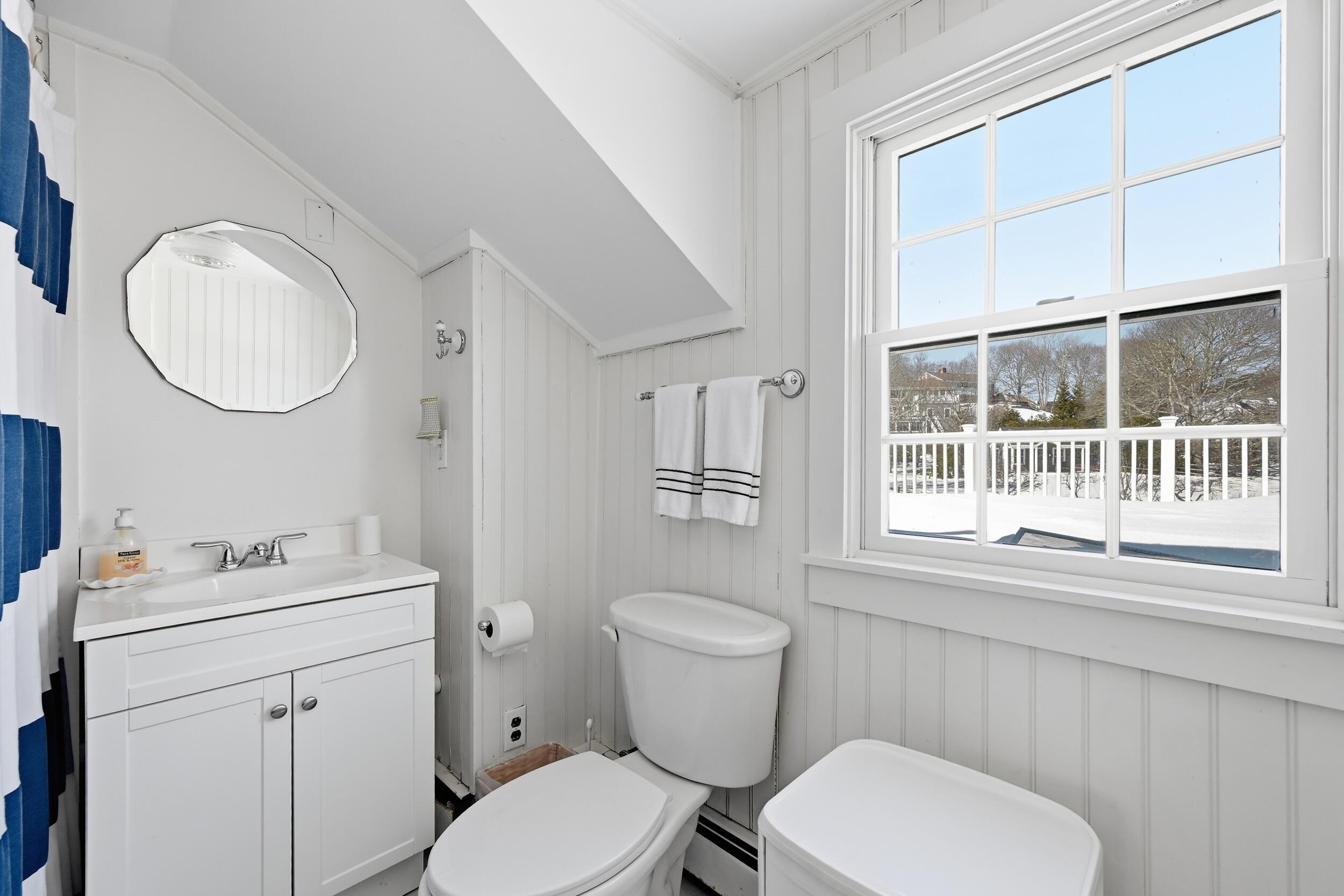 46 Washington Avenue Barnstable MA 02647