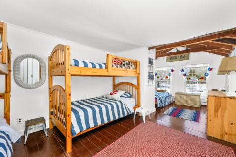 46 Washington Avenue Barnstable MA 02647