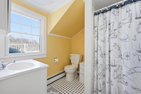 46 Washington Avenue Barnstable MA 02647