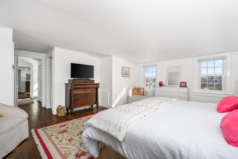 46 Washington Avenue Barnstable MA 02647