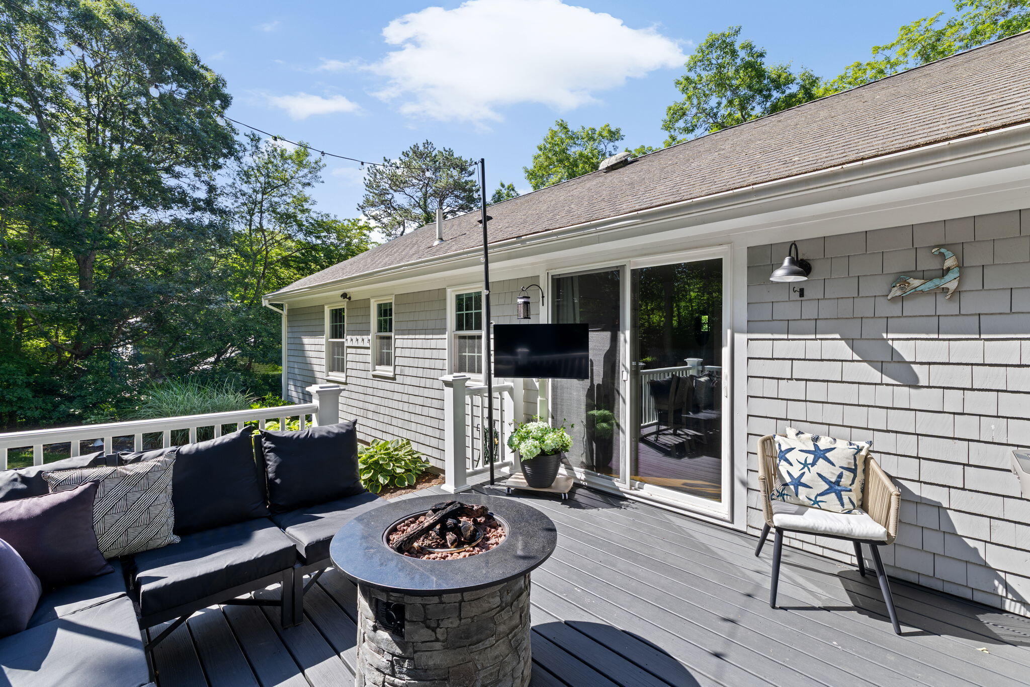 15 Surrey Lane Sandwich MA 02563