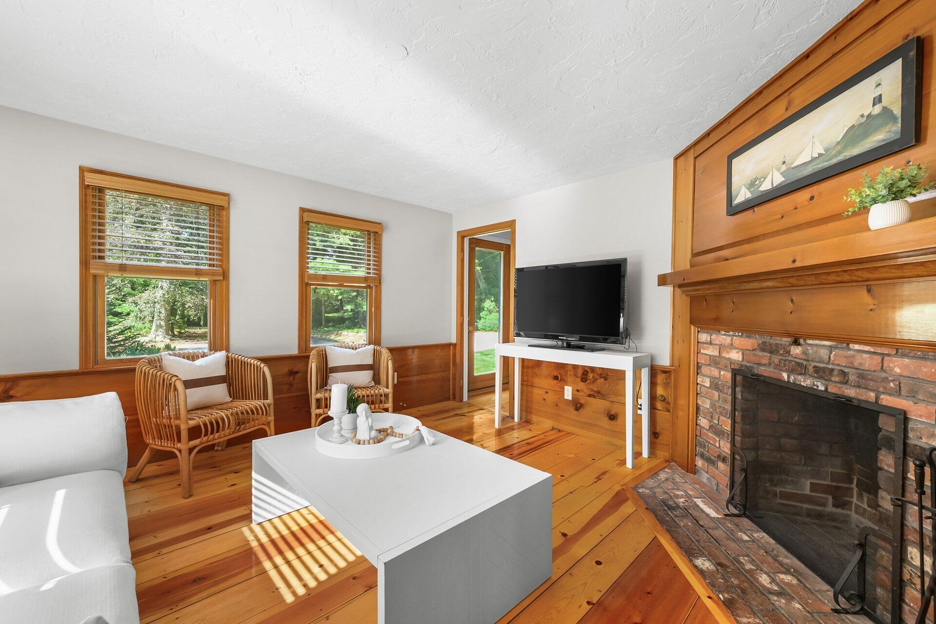 78 High Street Cotuit MA 02635