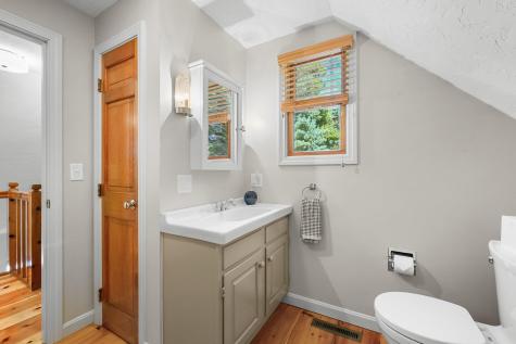 78 High Street Cotuit MA 02635