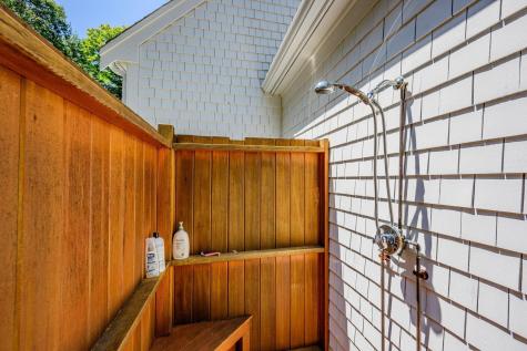 78 High Street Cotuit MA 02635