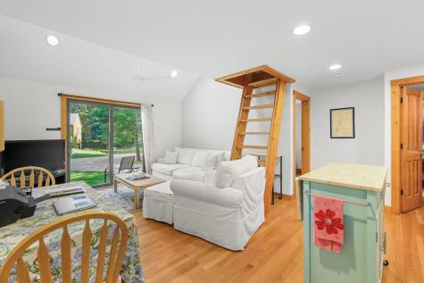 78 High Street Cotuit MA 02635