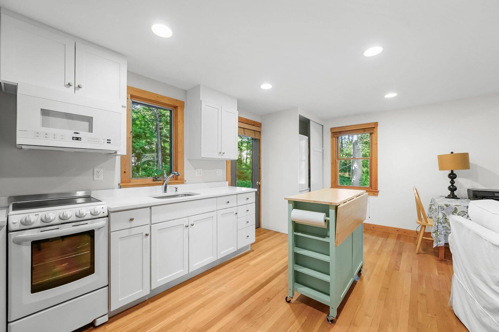 78 High Street Cotuit MA 02635