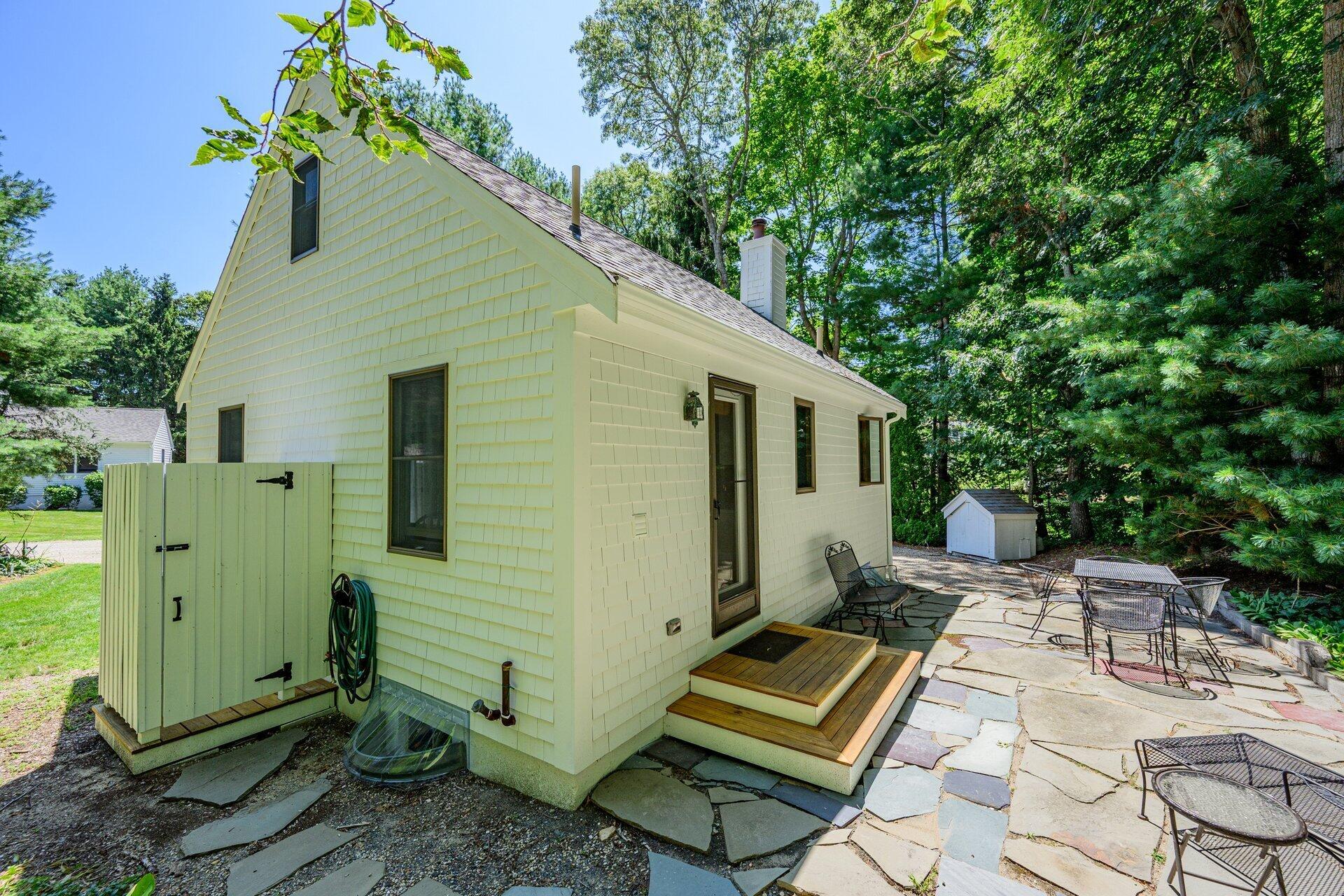 78 High Street Cotuit MA 02635