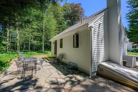 78 High Street Cotuit MA 02635