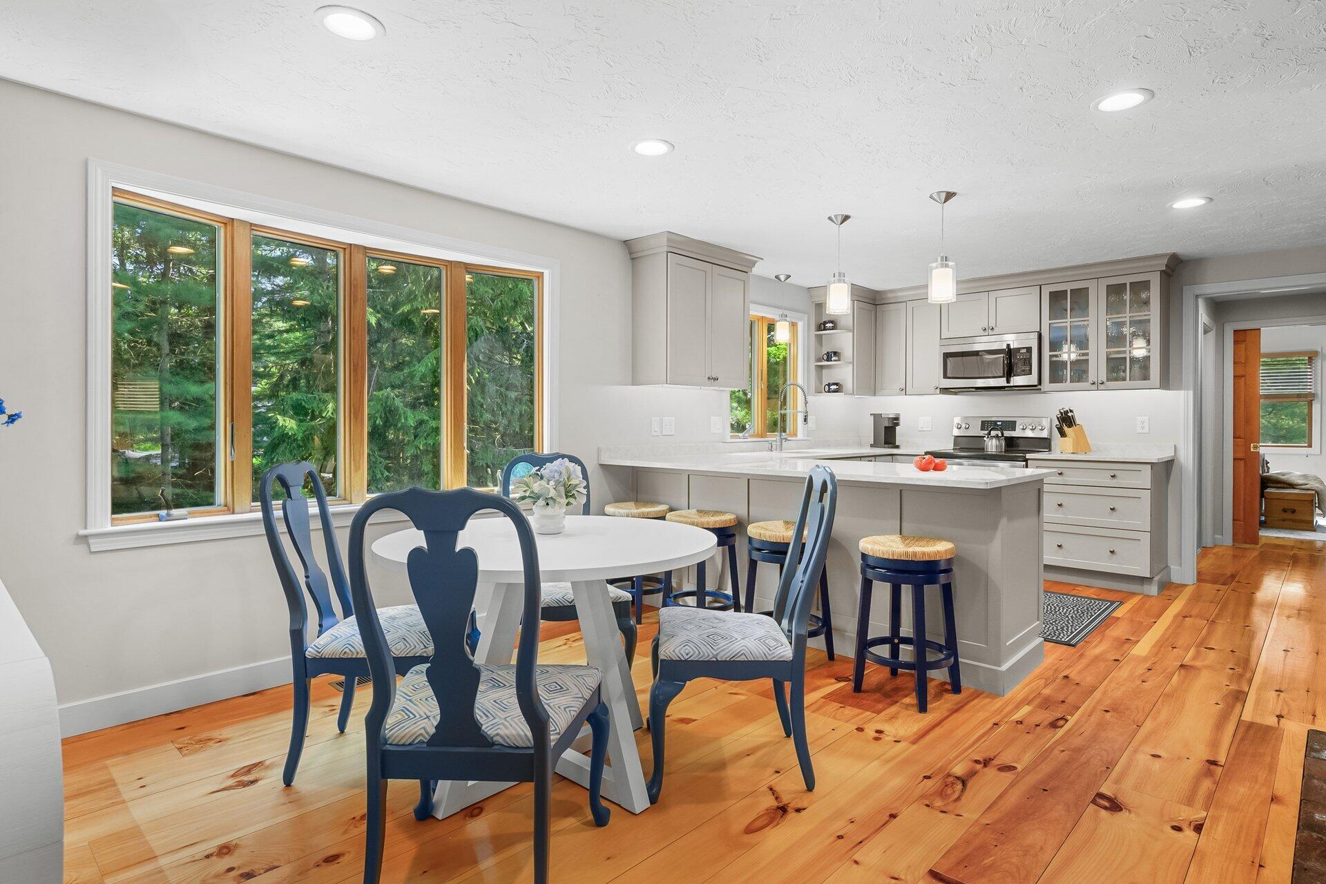 78 High Street Cotuit MA 02635