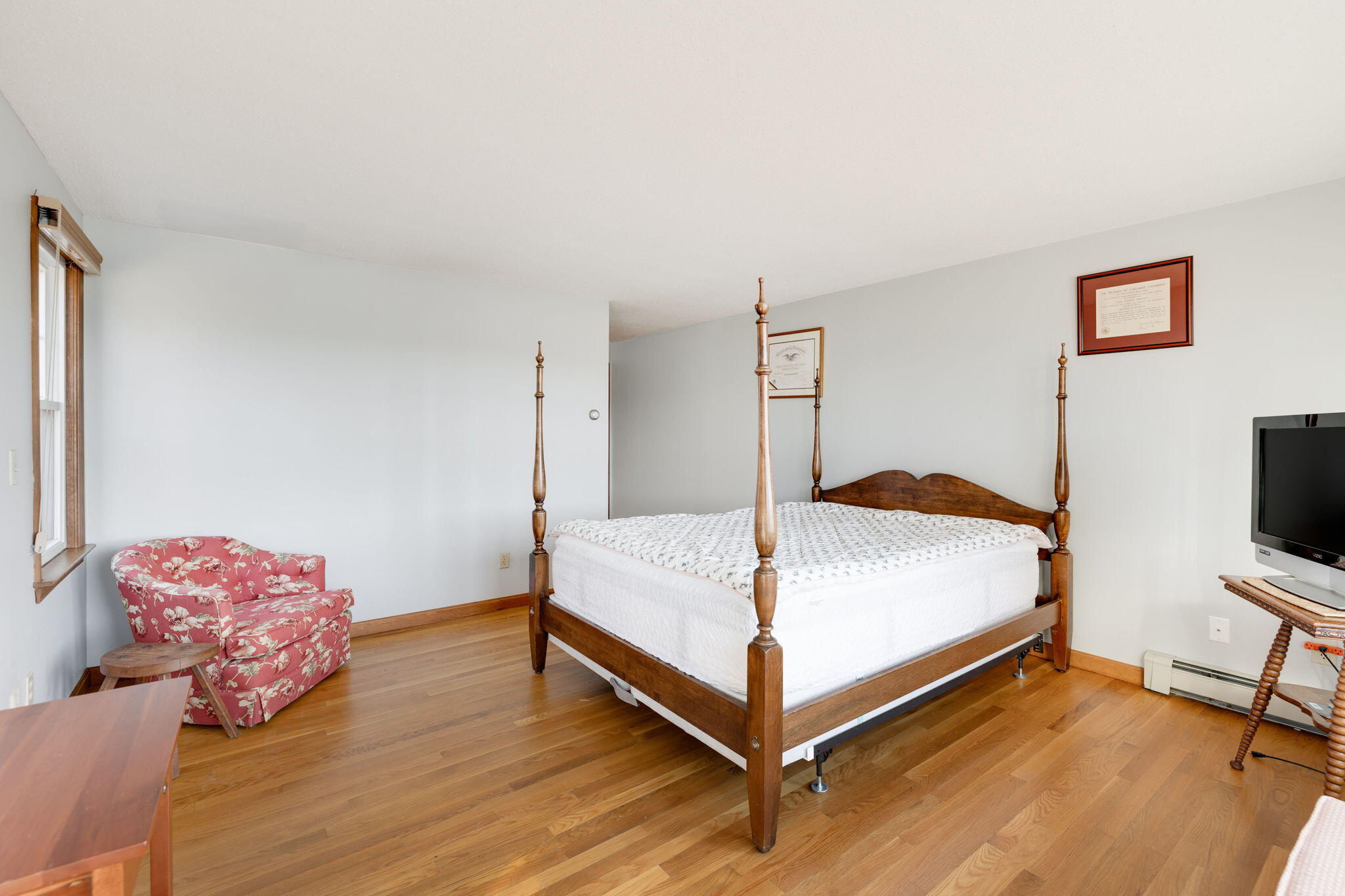 23 North Bournes Pond Road Falmouth MA 02536