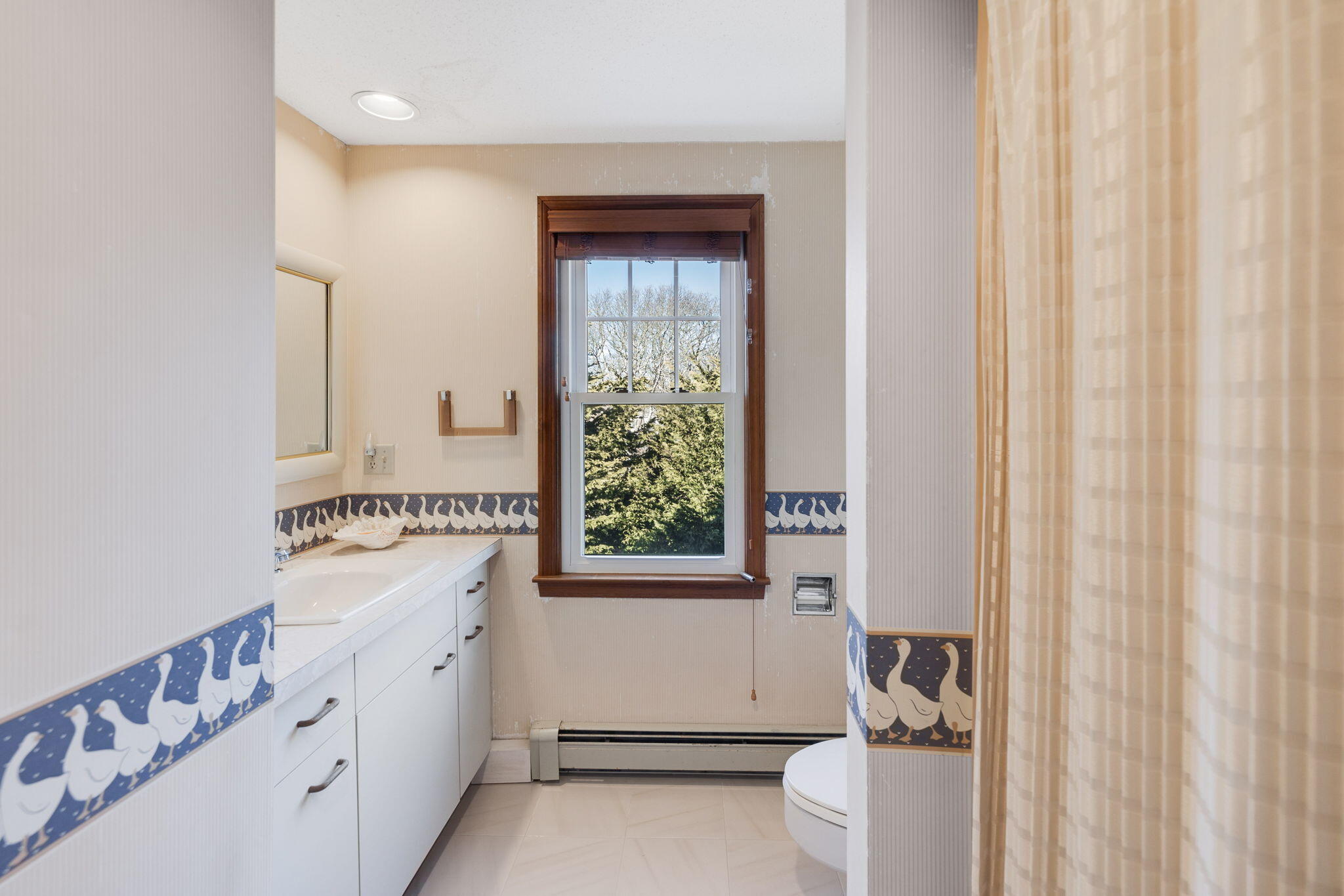 23 North Bournes Pond Road Falmouth MA 02536