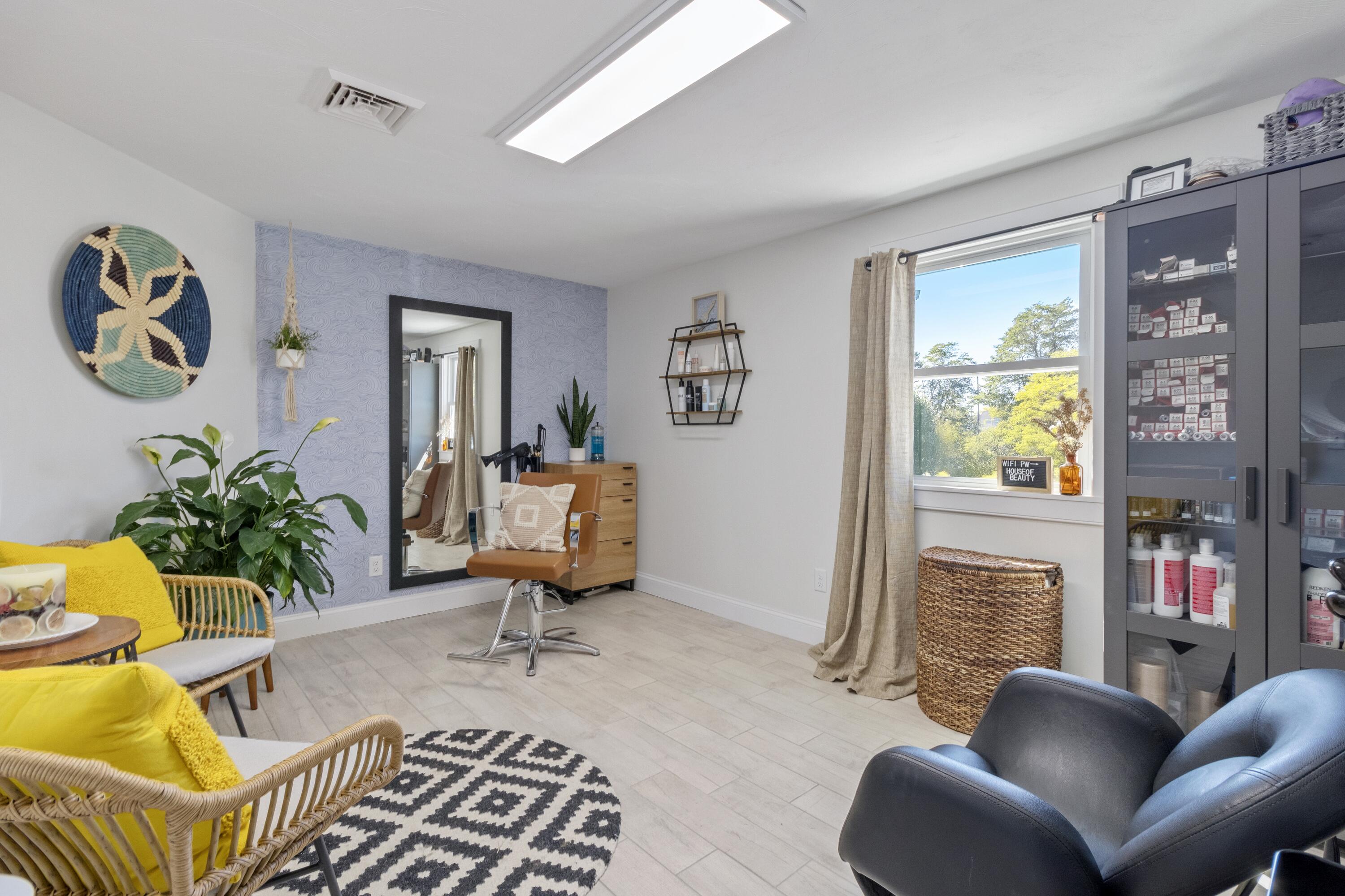 712 Main Street Hyannis MA 02601