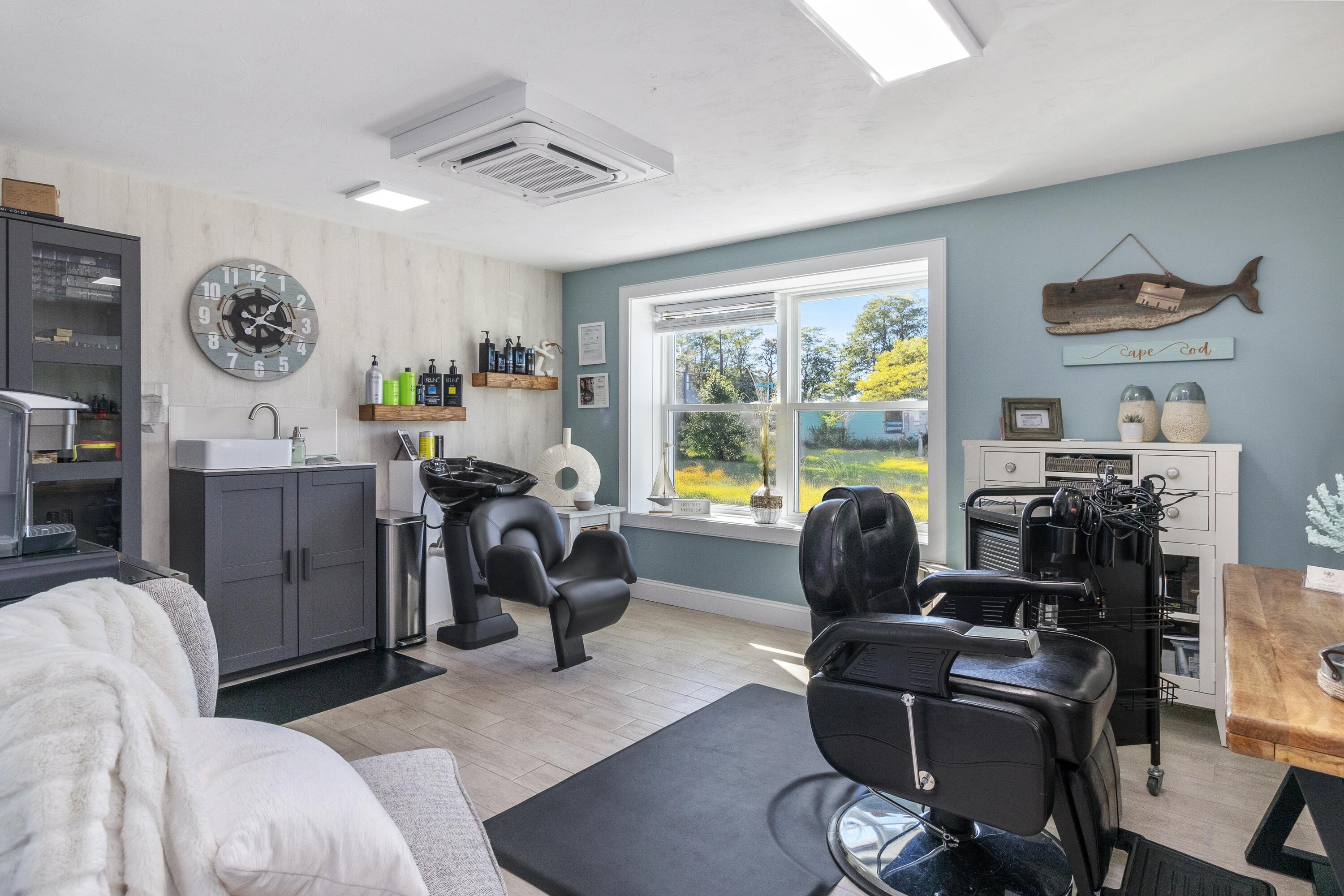 712 Main Street Hyannis MA 02601