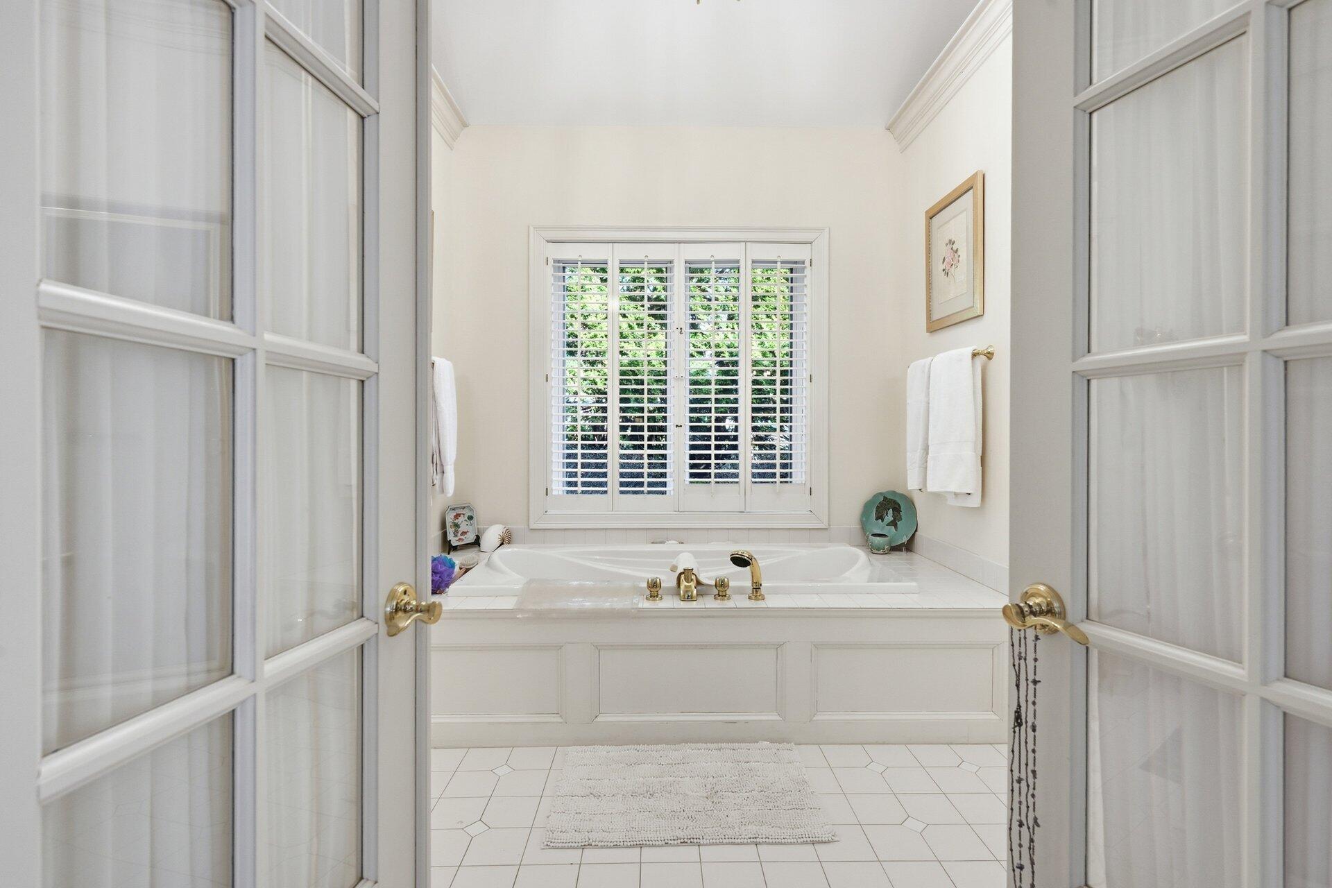 81 Osterville West Barnstable Road Osterville MA 02655
