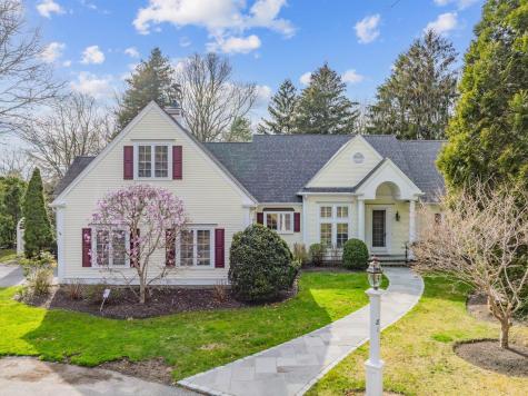 81 Osterville West Barnstable Road Barnstable MA 02655