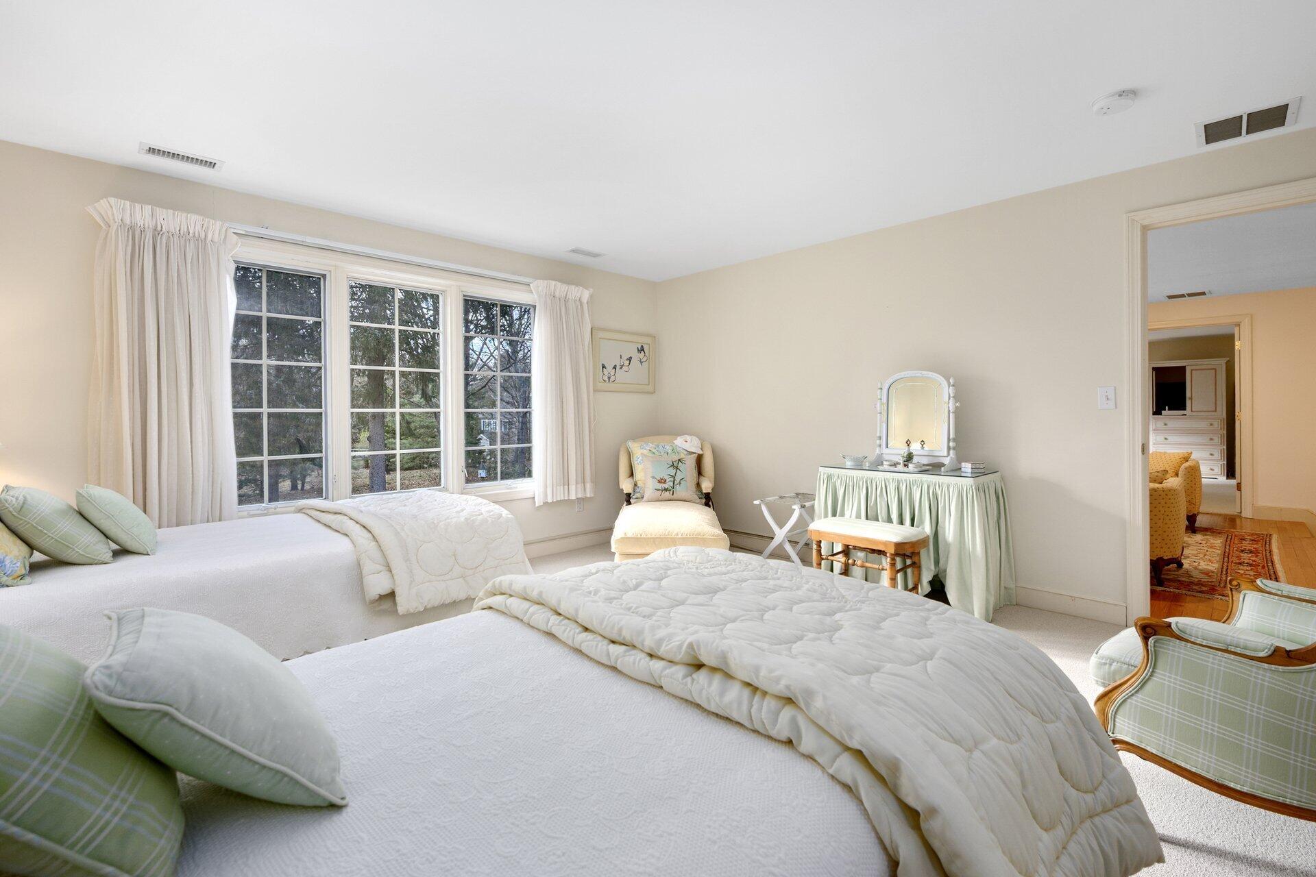 81 Osterville West Barnstable Road Osterville MA 02655