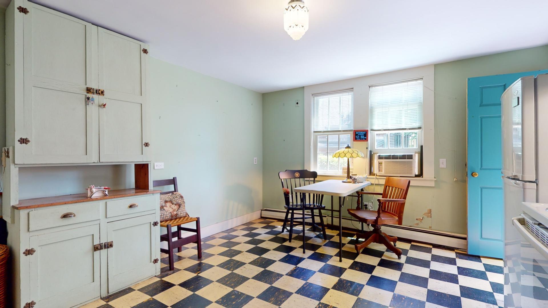 6 Lovetts Court Provincetown MA 02657