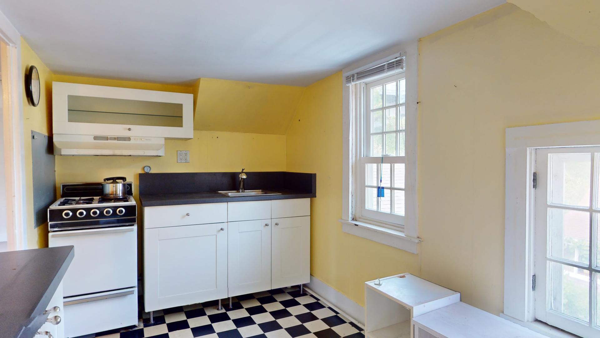 6 Lovetts Court Provincetown MA 02657