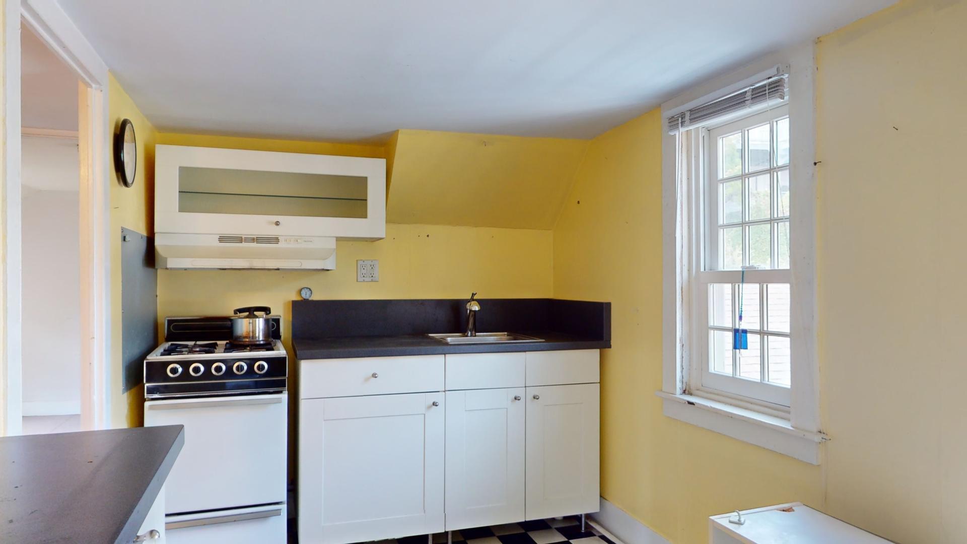 6 Lovetts Court Provincetown MA 02657