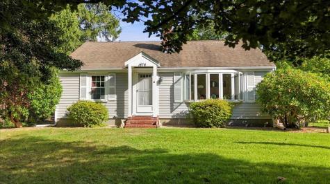 1876 Phinneys Lane Barnstable MA 02630