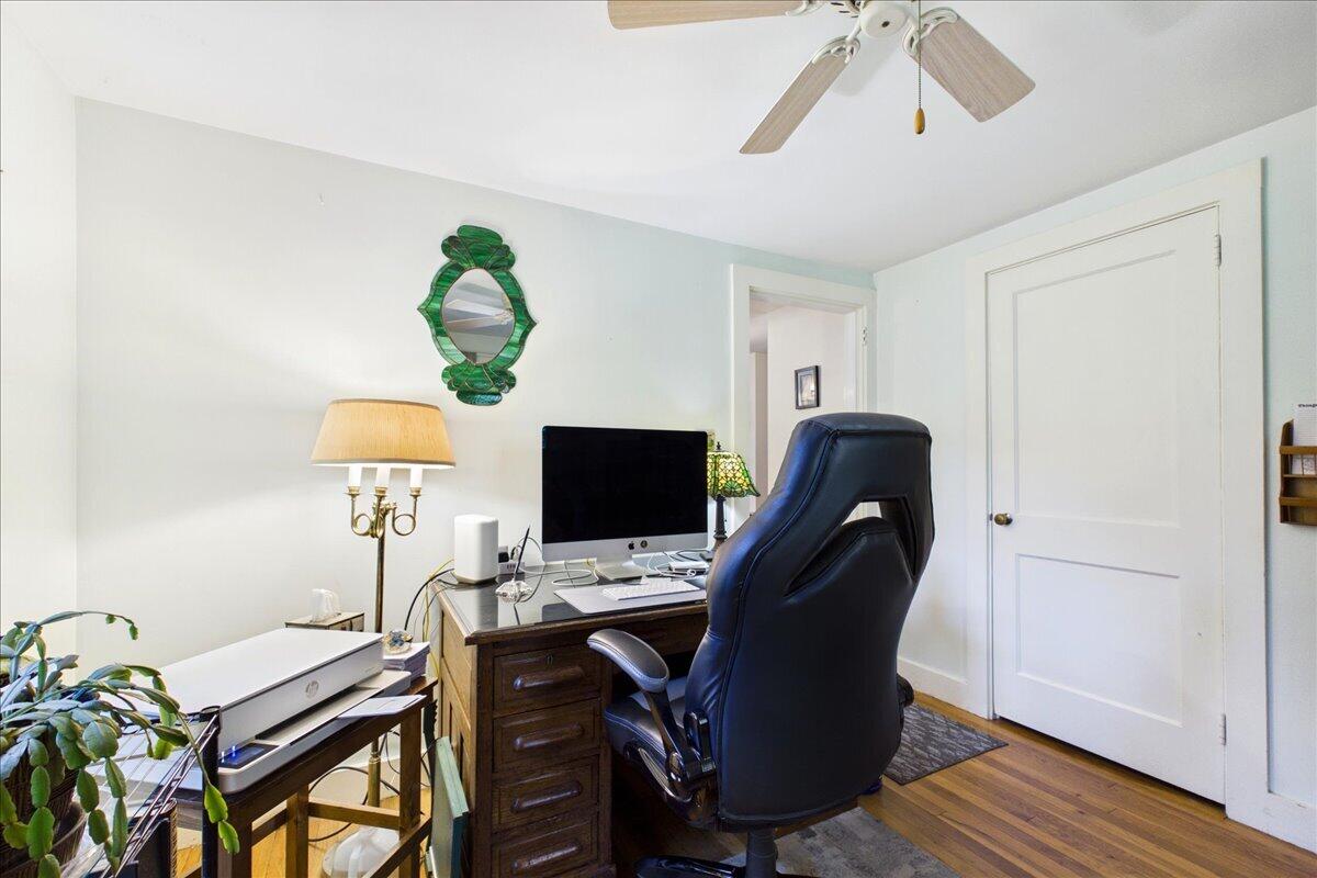 1876 Phinneys Lane Barnstable MA 02630