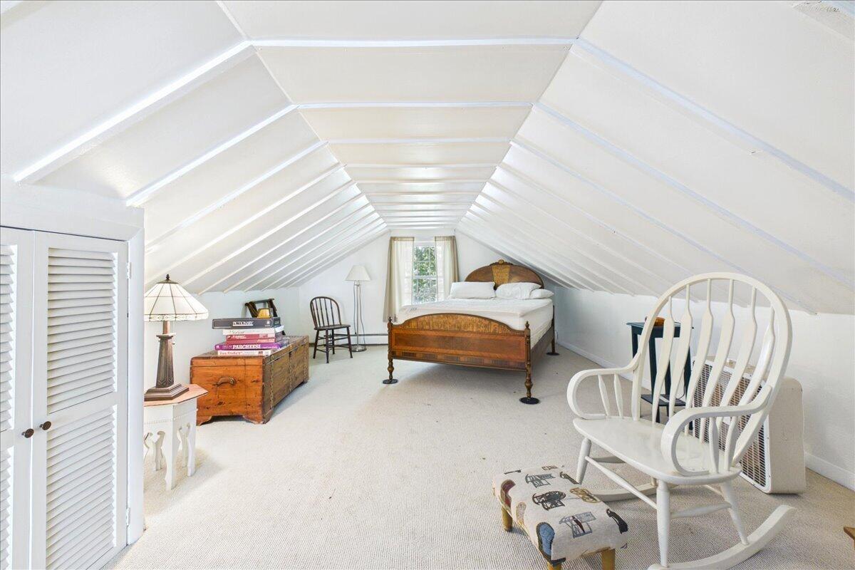 1876 Phinneys Lane Barnstable MA 02630