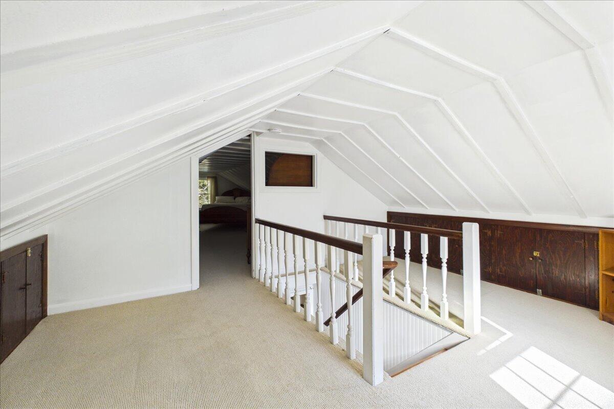 1876 Phinneys Lane Barnstable MA 02630