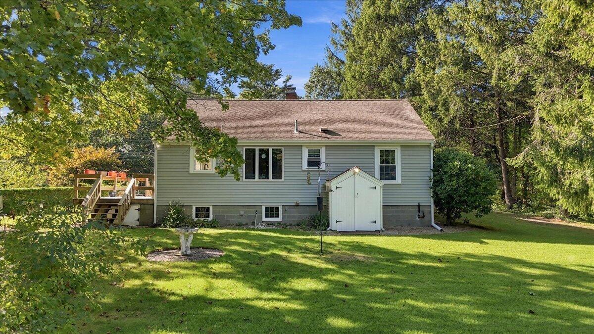 1876 Phinneys Lane Barnstable MA 02630