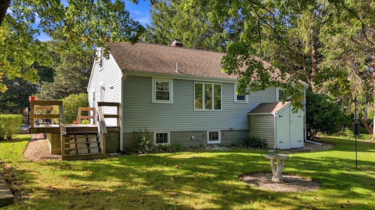 1876 Phinneys Lane Barnstable MA 02630