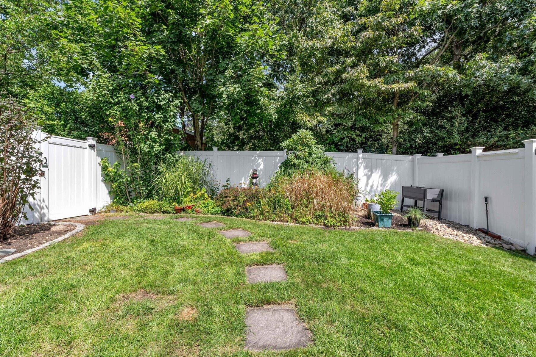 66 Sheaffer Road Centerville MA 02632