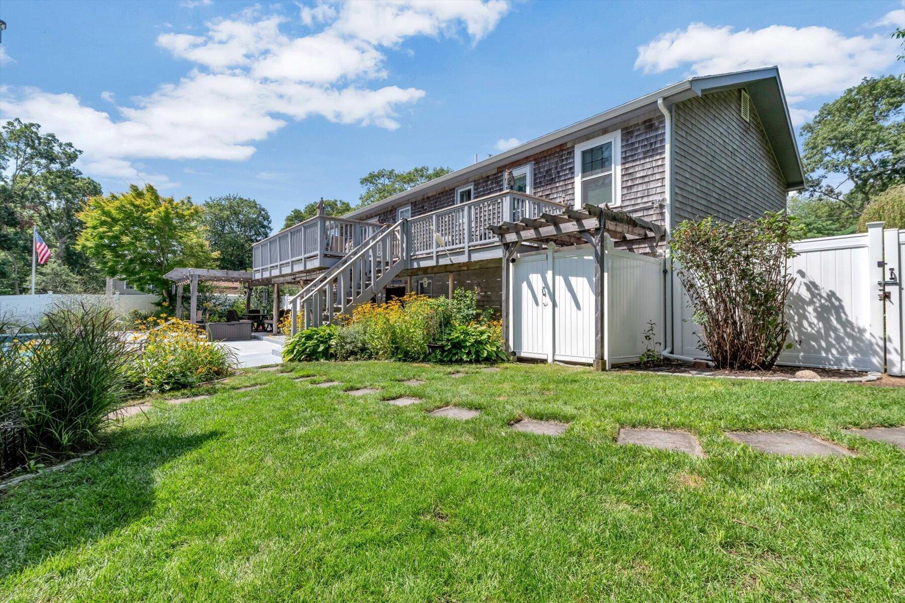 66 Sheaffer Road Centerville MA 02632