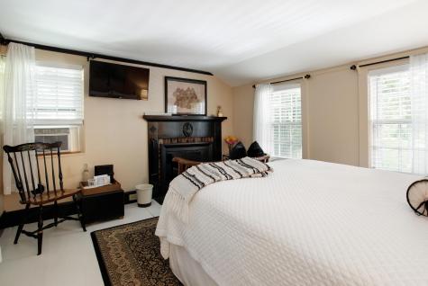 186 Route 6a Yarmouth MA 02675