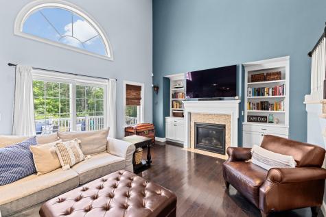 5 Bosuns Lane Bourne MA 02532