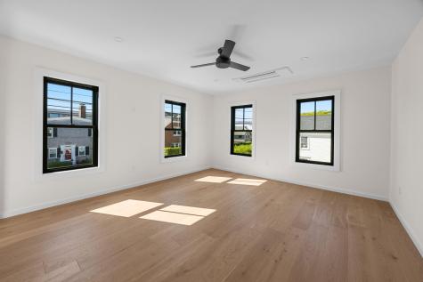 624 Commercial Street Provincetown MA 02657