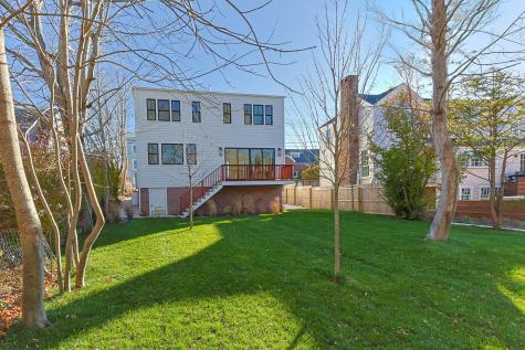 624 Commercial Street Provincetown MA 02657