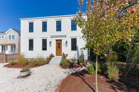 624 Commercial Street Provincetown MA 02657