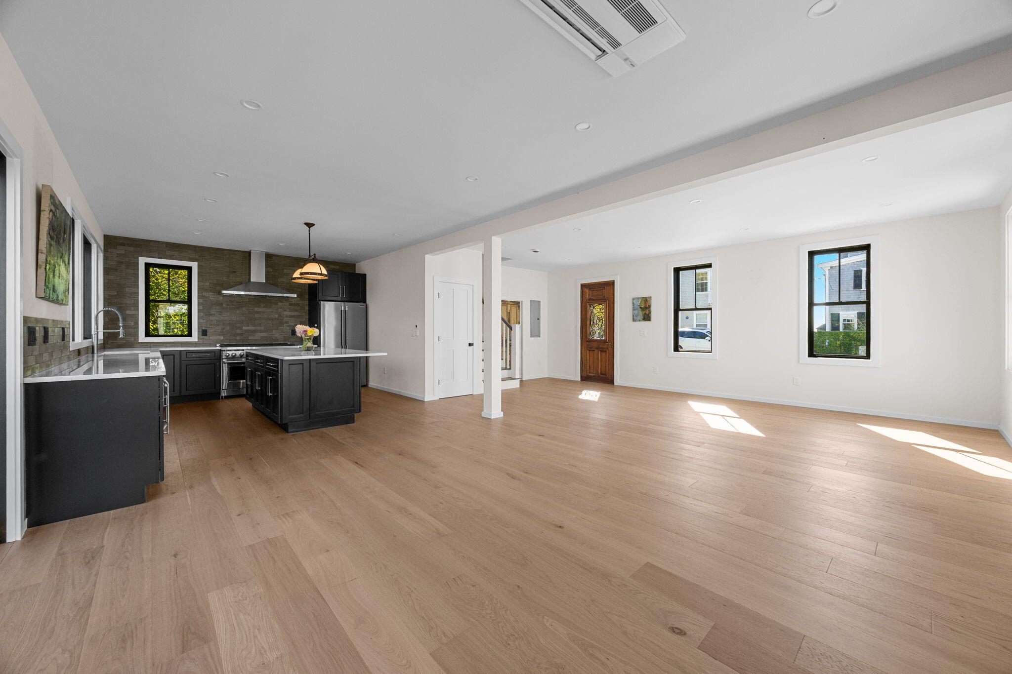 624 Commercial Street Provincetown MA 02657