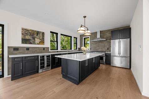 624 Commercial Street Provincetown MA 02657