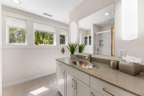 476 Baxters Neck Road Barnstable MA 02648